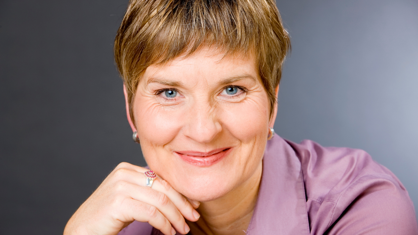 Impressed by her professional expertise